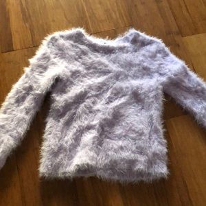 Old navy purple fuzzy sweater size 4T